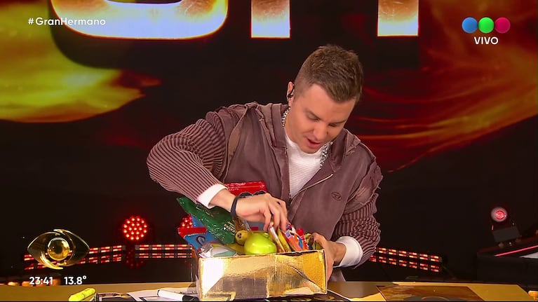 Santiago del Moro les consiguió alimentos a los participantes de Gran Hermano (Foto: captura de Telefé).