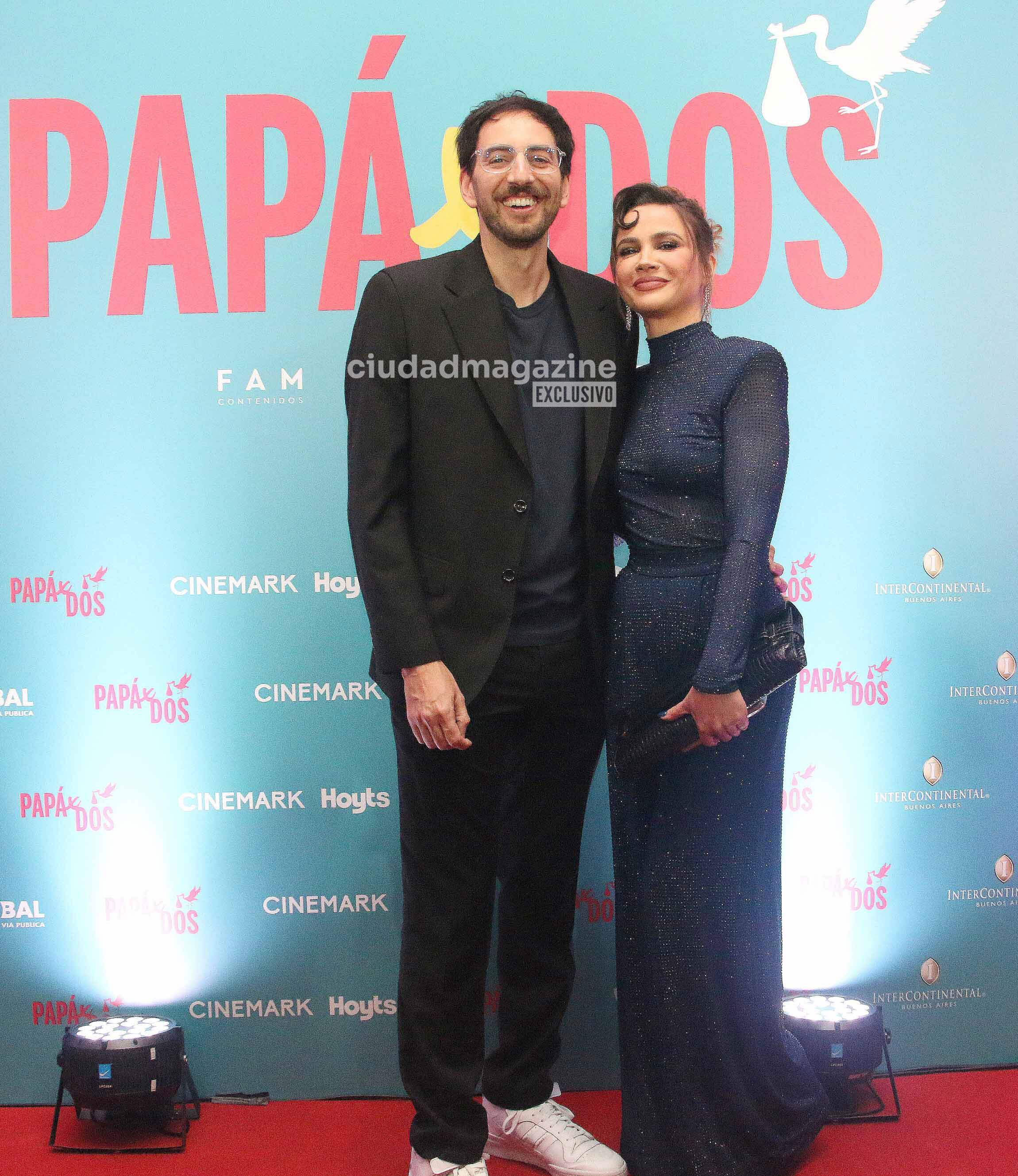 Santiago Korovsky y Celeste Cid en la avant premier de Papá x dos. (Foto: @Movilpress)