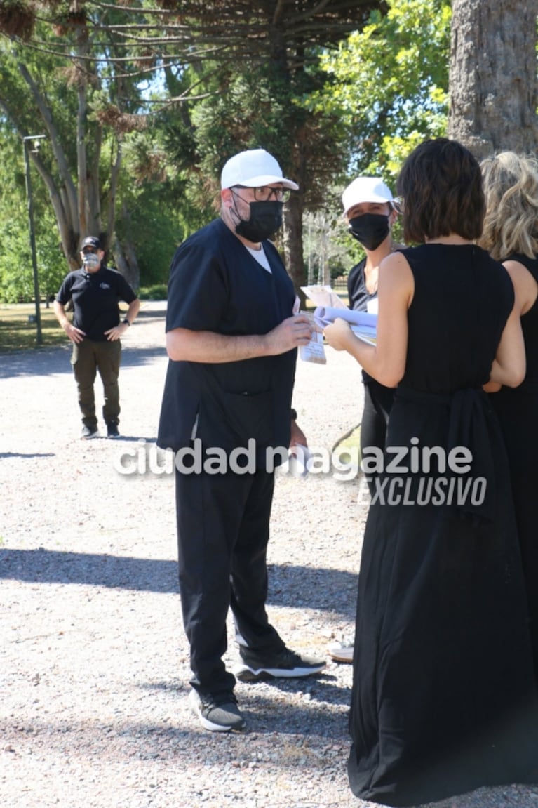 Se casan Stefi Roitman y Ricky Montaner: las fotos del mega operativo de hisopados en la entrada