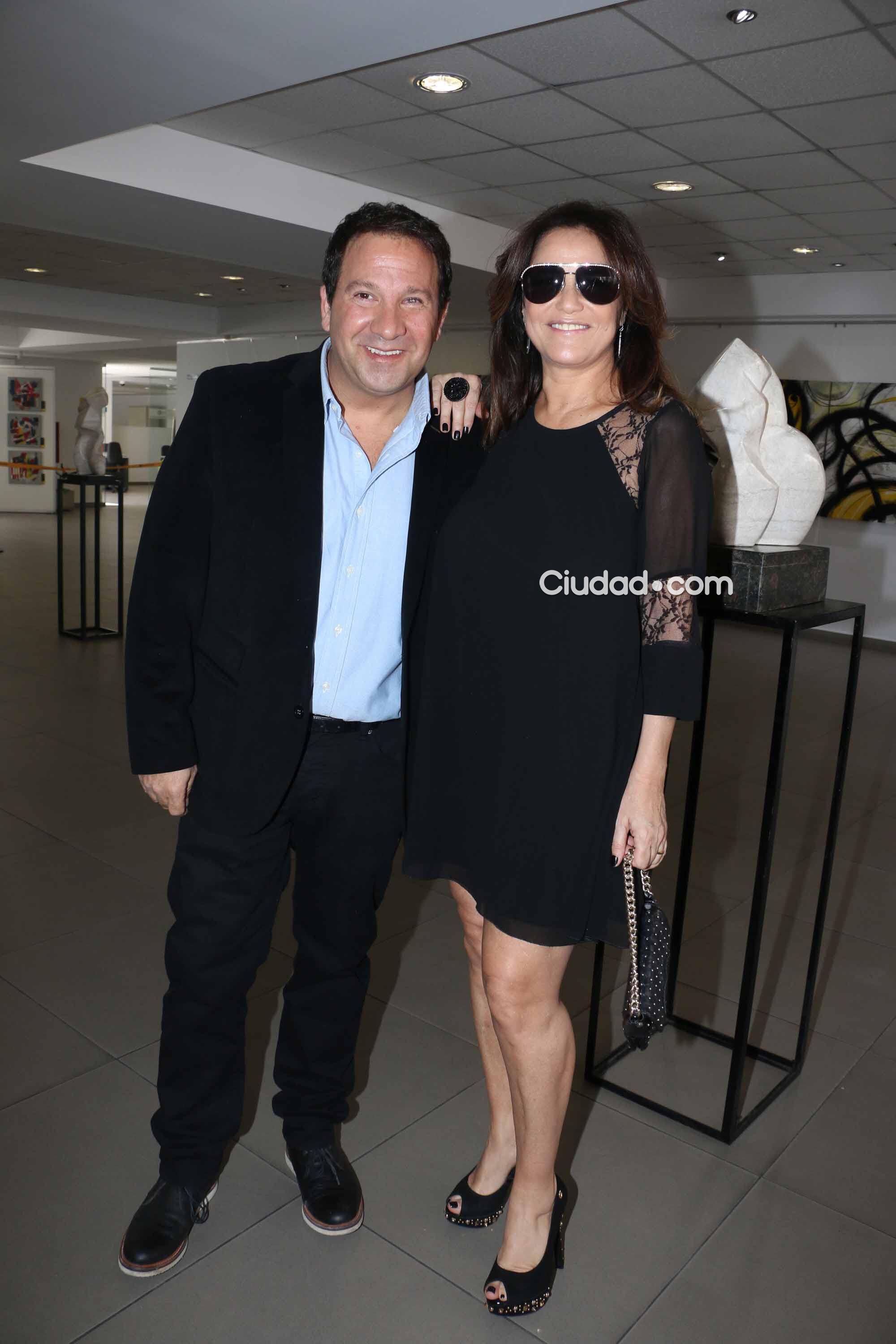 Se casó El Terco Estevanez y Vicky Gancedo (Fotos: Movilpress) 