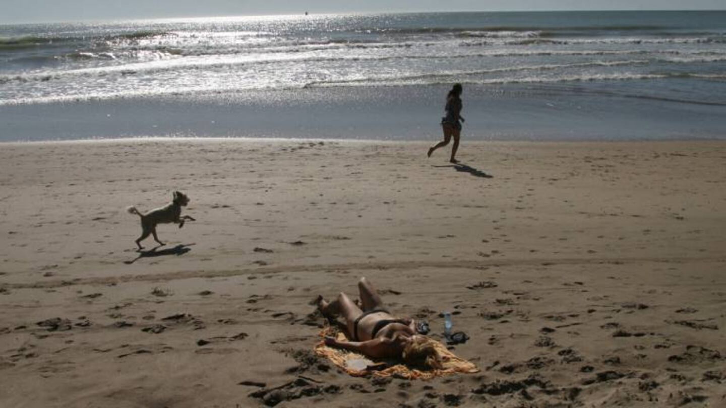 ¿Se complica el verano 2021? Varios distritos de la Costa bajaron de fase y Mar del Plata tiene transmisión comunitaria