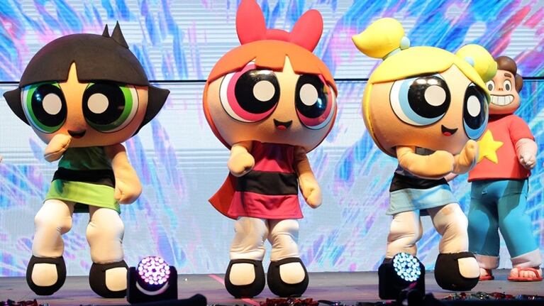 Se estrenó Amigos invencibles: los personajes favoritos de los chicos llegaron al teatro