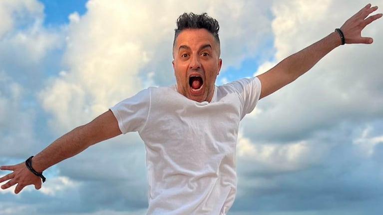 Se supo a dónde y con quién Ángel de Brito se fue de vacaciones a un destino paradisíaco.