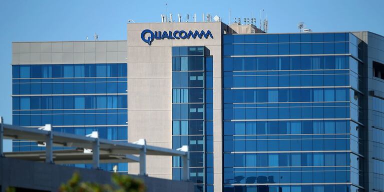 Se viene el lanzamiento del nuevo procesador para relojes inteligentes de Qualcomm