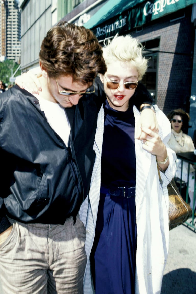 Sean Penn y Madonna en The Mitzi E Newhouse at Lincoln Center, New York, New York, August 13, 1986. (Photo by Ron Galella/Ron Galella Collection via Getty Images)