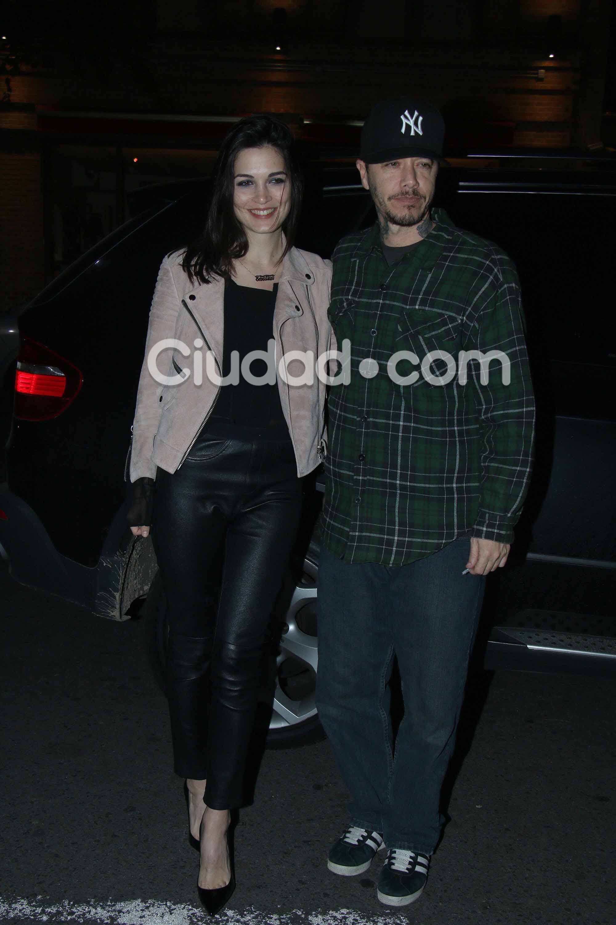 Sebastián Ortega y Carla Moure en el cumple de Charly García. Foto: Movilpress.