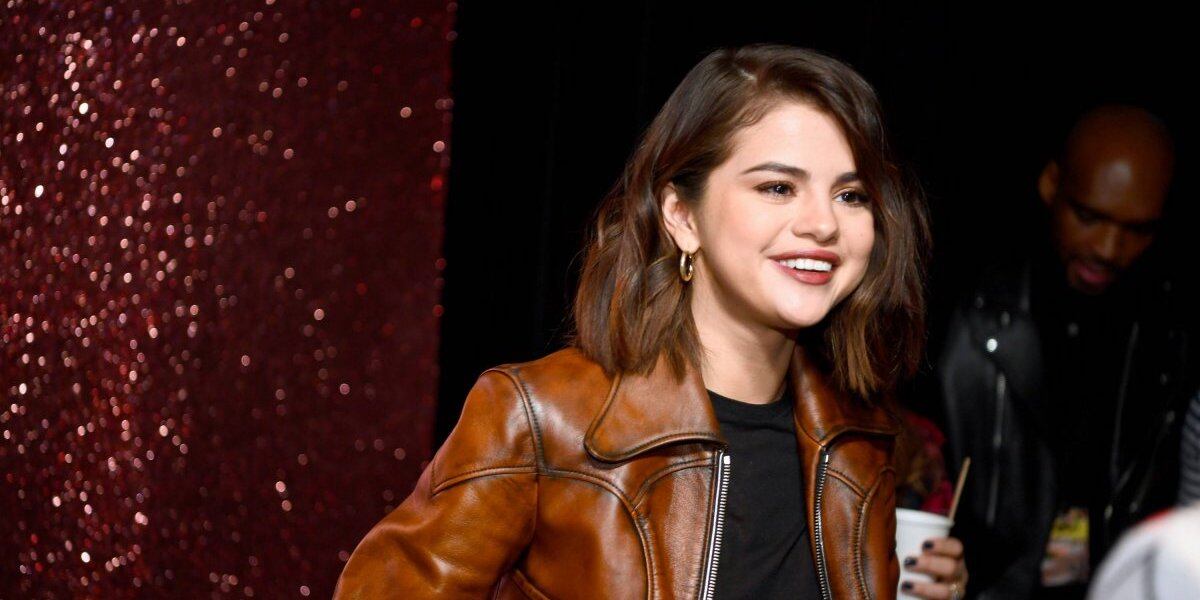 Selena Gomez fue acusada de maltrato animal al pintar caballos para un videoclip 