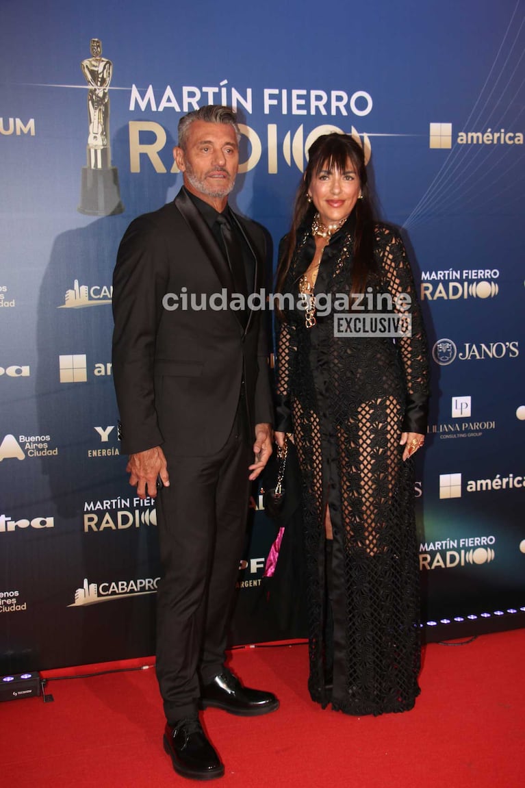 Sergio Goycochea y esposa (Foto: Movilpress)
