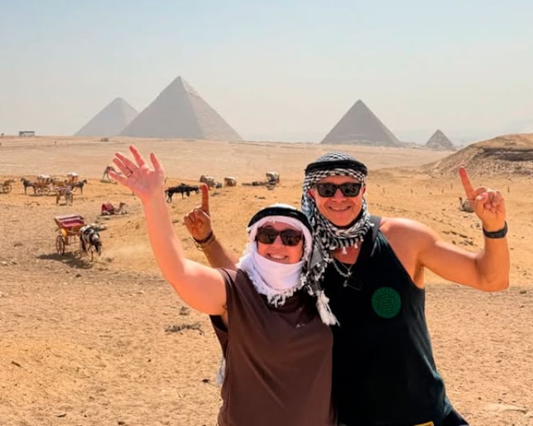 Sergio Lapegüe y su esposa, Bochi, en Egipto. Foto: Instagram.