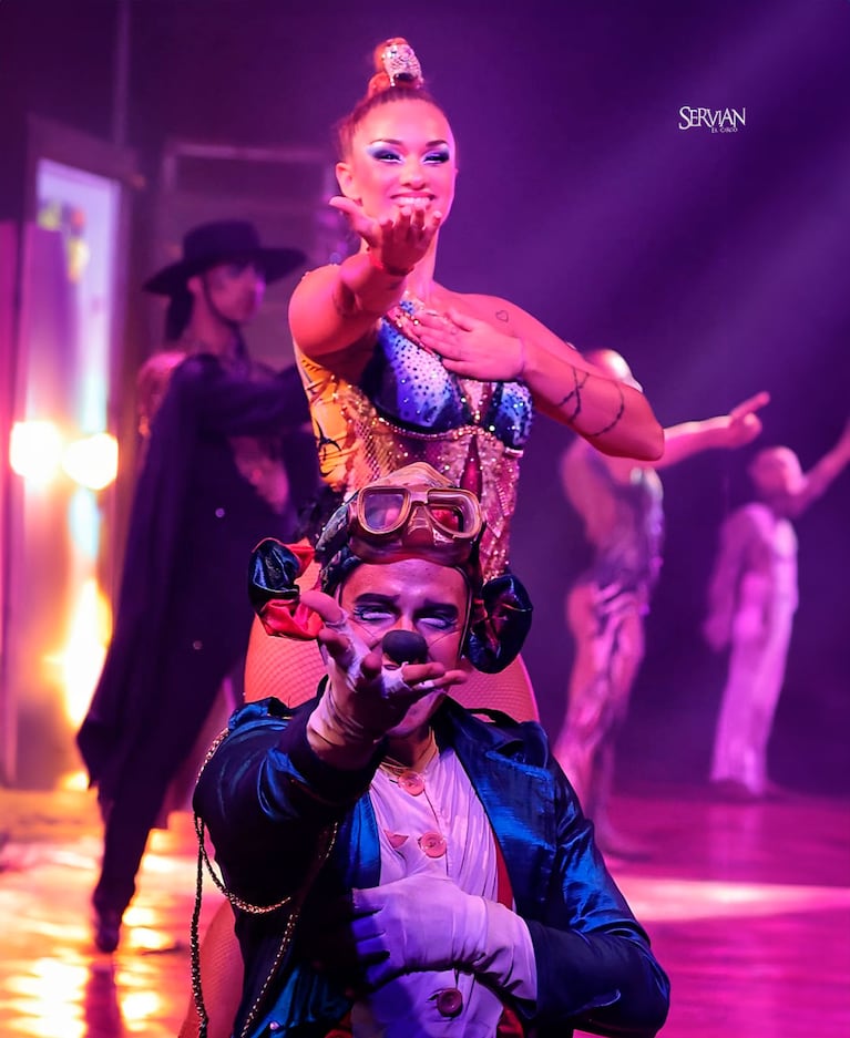 Servian El Circo estrena El Origen Mágico.