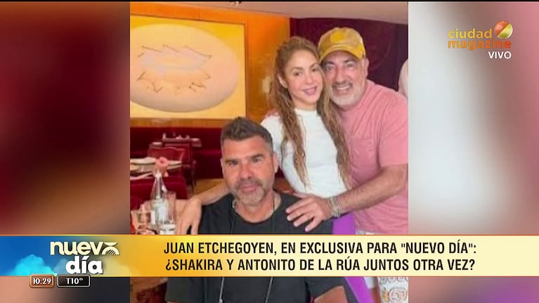 Shakira y Antonito de la Rúa con empresarios (Foto: captura de Ciudad Magazine).