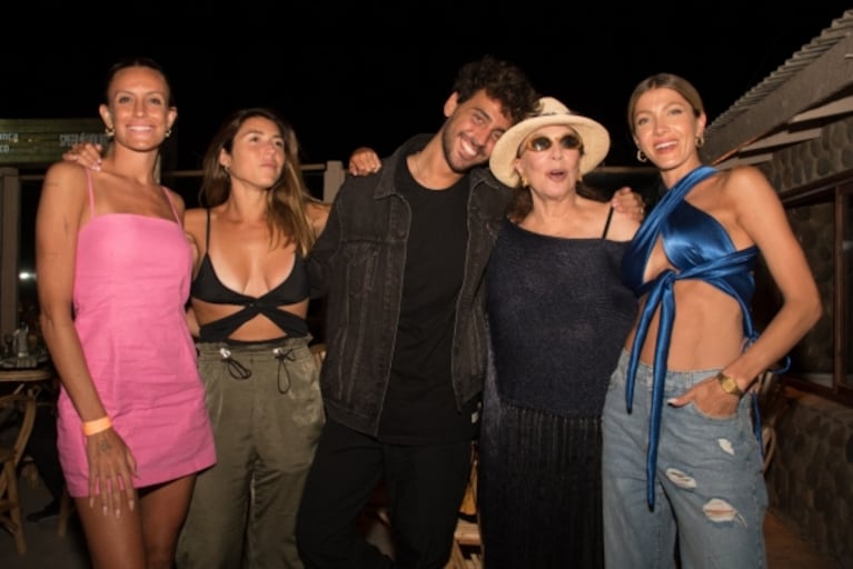 Show de famosos en la noche de Miramar: Mica Viciconte, Cubero, Lizardo, Hoppe y Graciela Borges