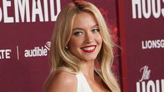 Siempre deslumbrante, Sydney Sweeney calienta la pantalla en esta producción en Prime Video.