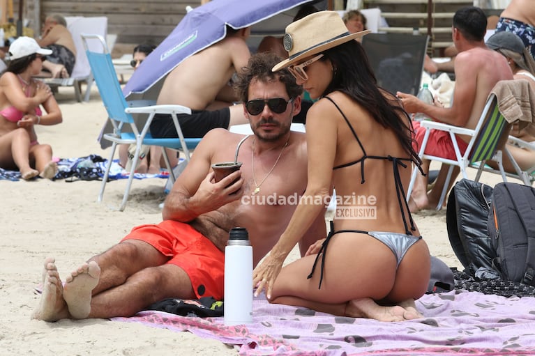 Silvina Escudero y Federico, en Punta del Este (RS Fotos)