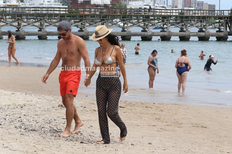 Silvina Escudero y Federico, en Punta del Este (RS Fotos)