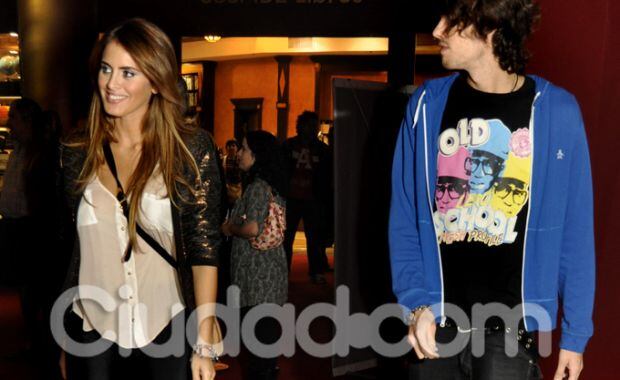 Silvina Luna y su novio en el estreno de El Vagoneta. (Foto: Jennifer Rubio)