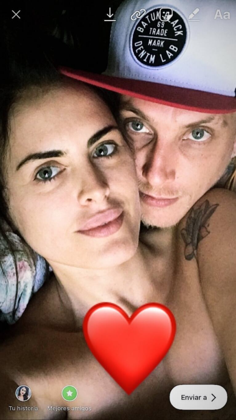 Silvina Luna y una foto súper mimosa con El Polaco tras los rumores de crisis: "Siesta" 