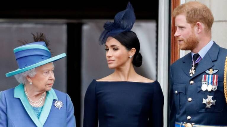 Sin honores militares, ni patronazgos: la última estocada de Isabel II a Meghan y Harry