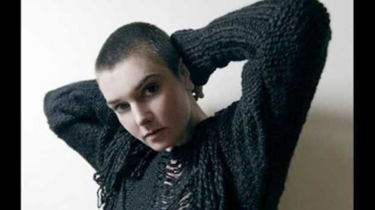 Sinead O Connor quiere su producción hot en la revista del conejito.