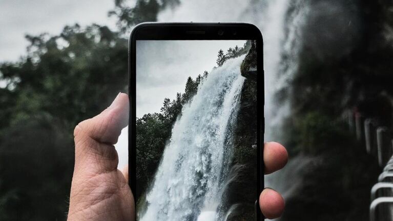Smartphones sostenibles con los que ayudar a salvar el medioambiente. Foto: EP.