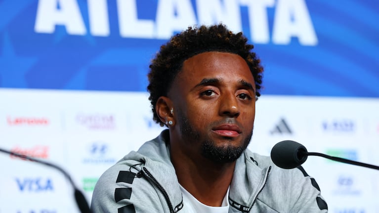 Soccer Football - FIFA World Cup 2026 - Cape Verde Press Conference - Atlanta Stadium, Atlanta, Georgia, U.S. - June 14, 2026 Cape Verde's Ryan Mendes during the press conference REUTERS/Bernadett Szabo