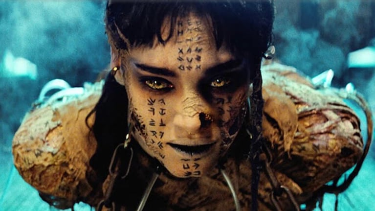 Sofia Boutella interpreta a la faraona Ahmanet.