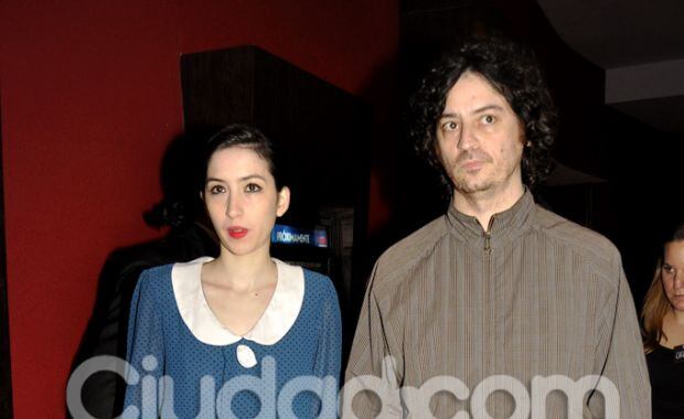 Sofía Gala y su marido en el estreno de Todos tenemos un plan. (Foto: Jennifer Rubio)