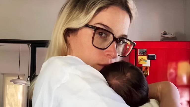 Sofía Pachano junto a su hijo Vito
