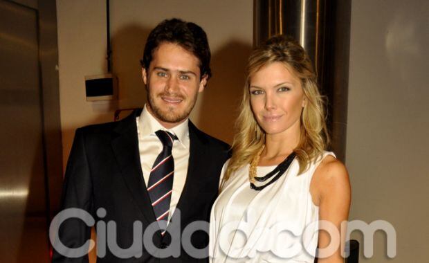Sofía Zámolo y su novio en la gala de Luis Miguel  (Foto: Jennifer Rubio). 