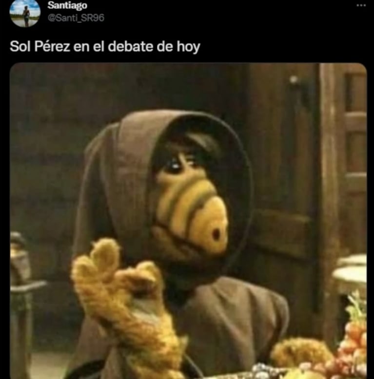 Sol Pérez lució este llamativo look para El Debate y en las redes estallaron los memes