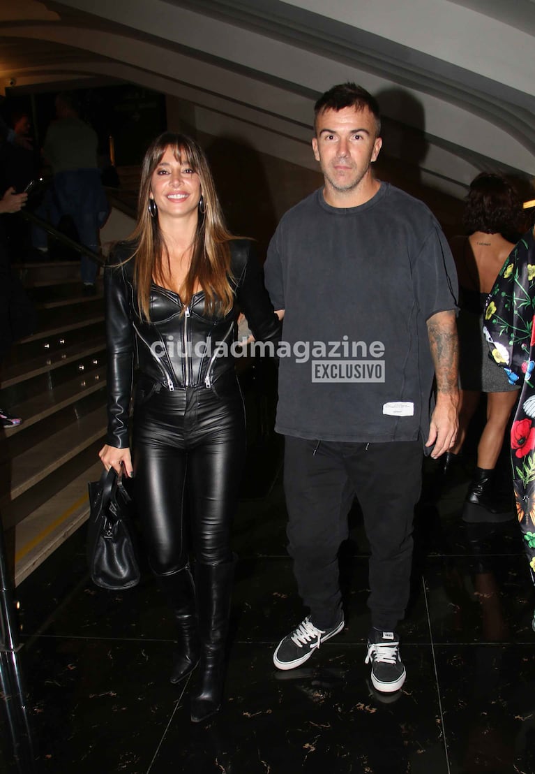 Sol Pérez y Guido Mazzoni en el estreno de En Otras Palabras de prensa de En Otras Palabras (Fotos: Movilpress).