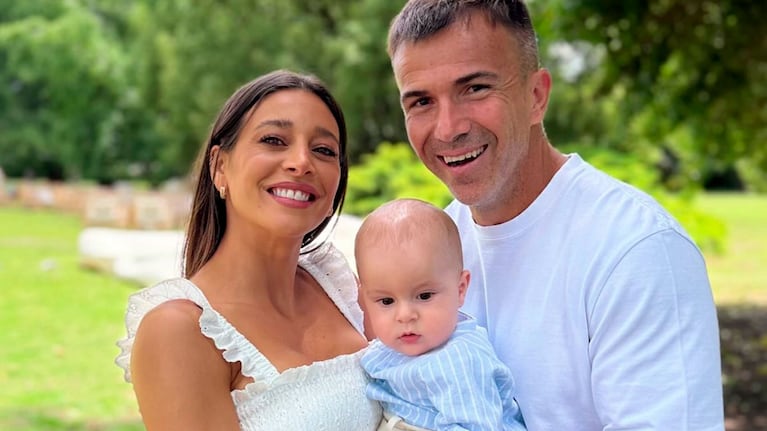 Sol Pérez y Guido Mazzoni festejaron el bautismo de Marco, su hijo. (Foto: @lasobrideperez)