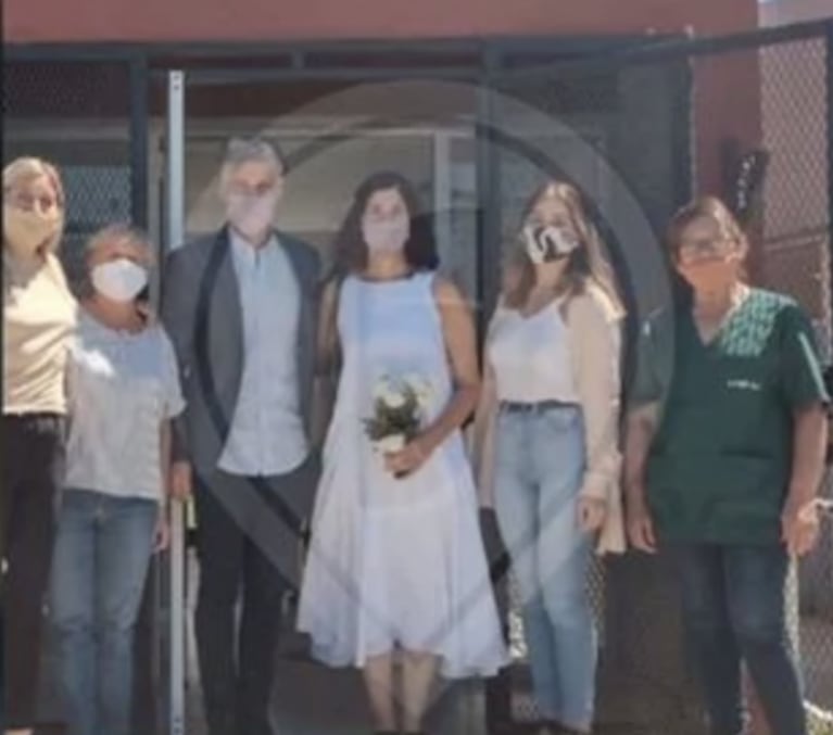 Soledad Villamil y Federico Olivera se casaron, tras 23 años de amor ante la mirada de sus dos hijas