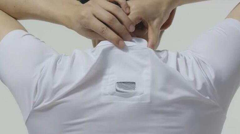Sony lanza un dispositivo para llevar aire acondicionado en la ropa. Foto: DPA.