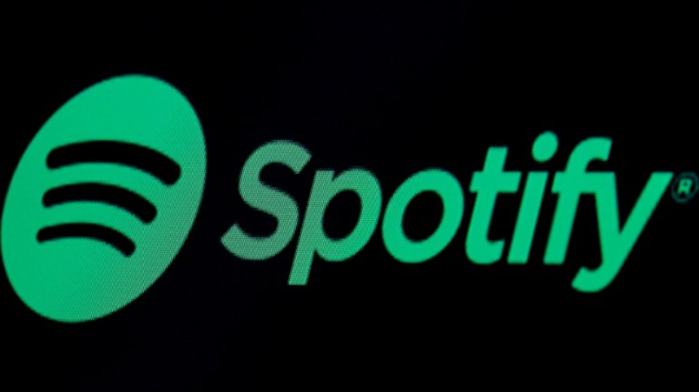 Spotify se integra en la app de Facebook. Foto: Reuter.