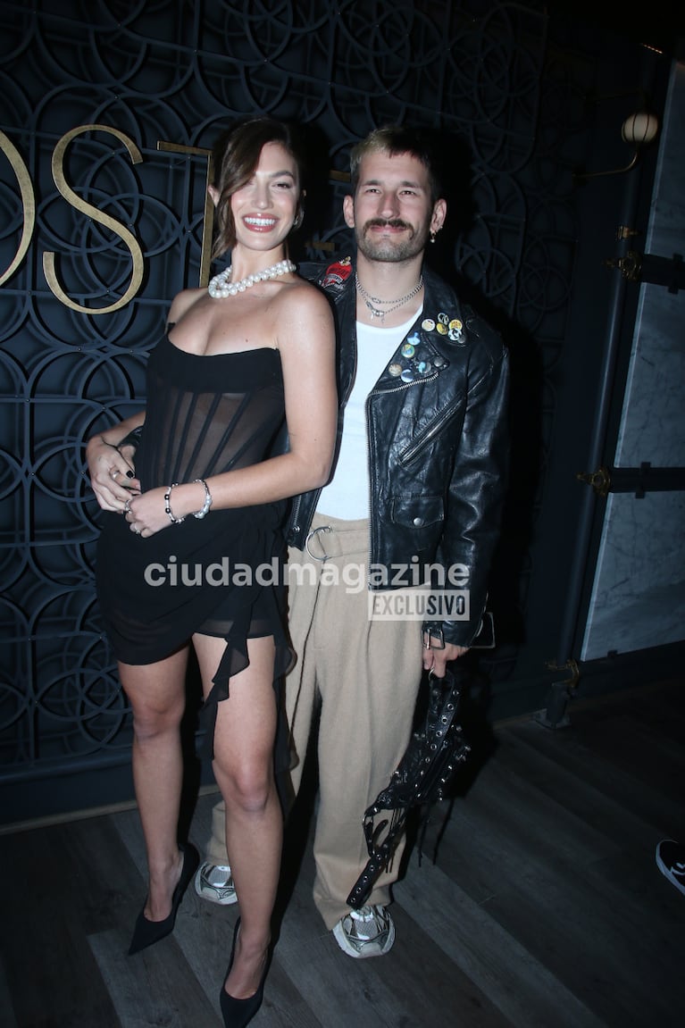 Stefi Roitman y Ricky Montaner
