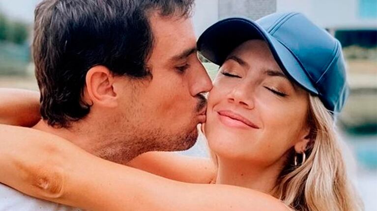 Stephanie Demner comparte en Instagram las postales más lindas de su dulce espera.