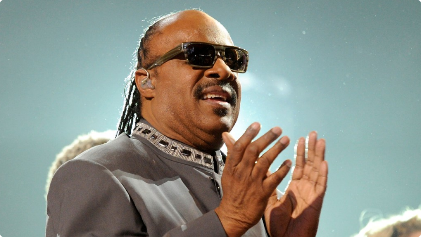 Stevie Wonder: el hombre de voz dulce que cautivó al mundo