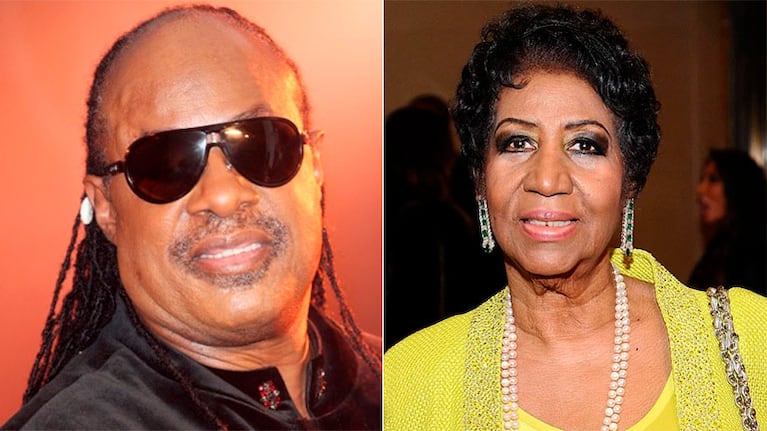 Stevie Wonder y Jesse Jackson visitan a Aretha Franklin