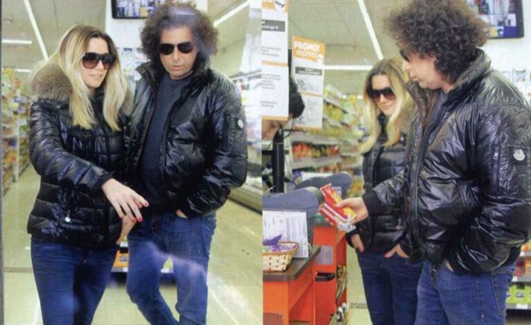 ¡Súper amor! Micaela Breque y Andrés Calamaro, a los besos en Palermo. (Foto: Gente)