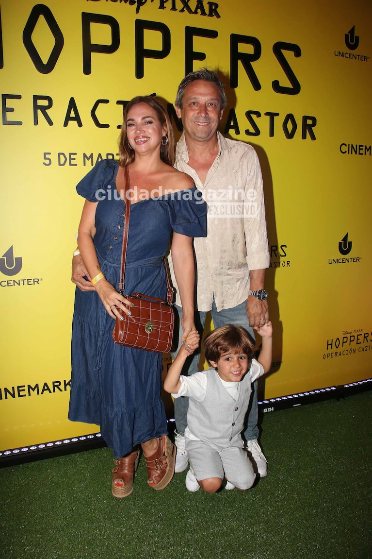 Súper mamás en modo glamour: las fotos de Dolores Barreiro, Agustina Casanova y más celebridades con sus hijos