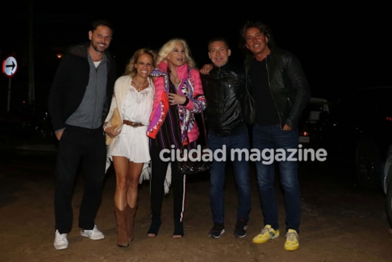 Susana Giménez, Adrián Suar, Mariana Fabbiani y Gustavo Bermúdez disfrutaron de una cena en Uruguay