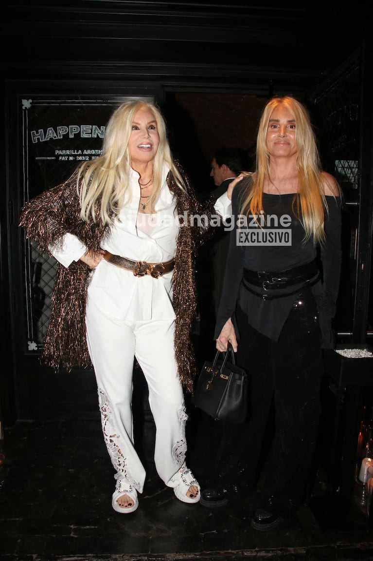 Susana Giménez y su hija Mecha Sarrabayrouse (Foto: Movilpress)