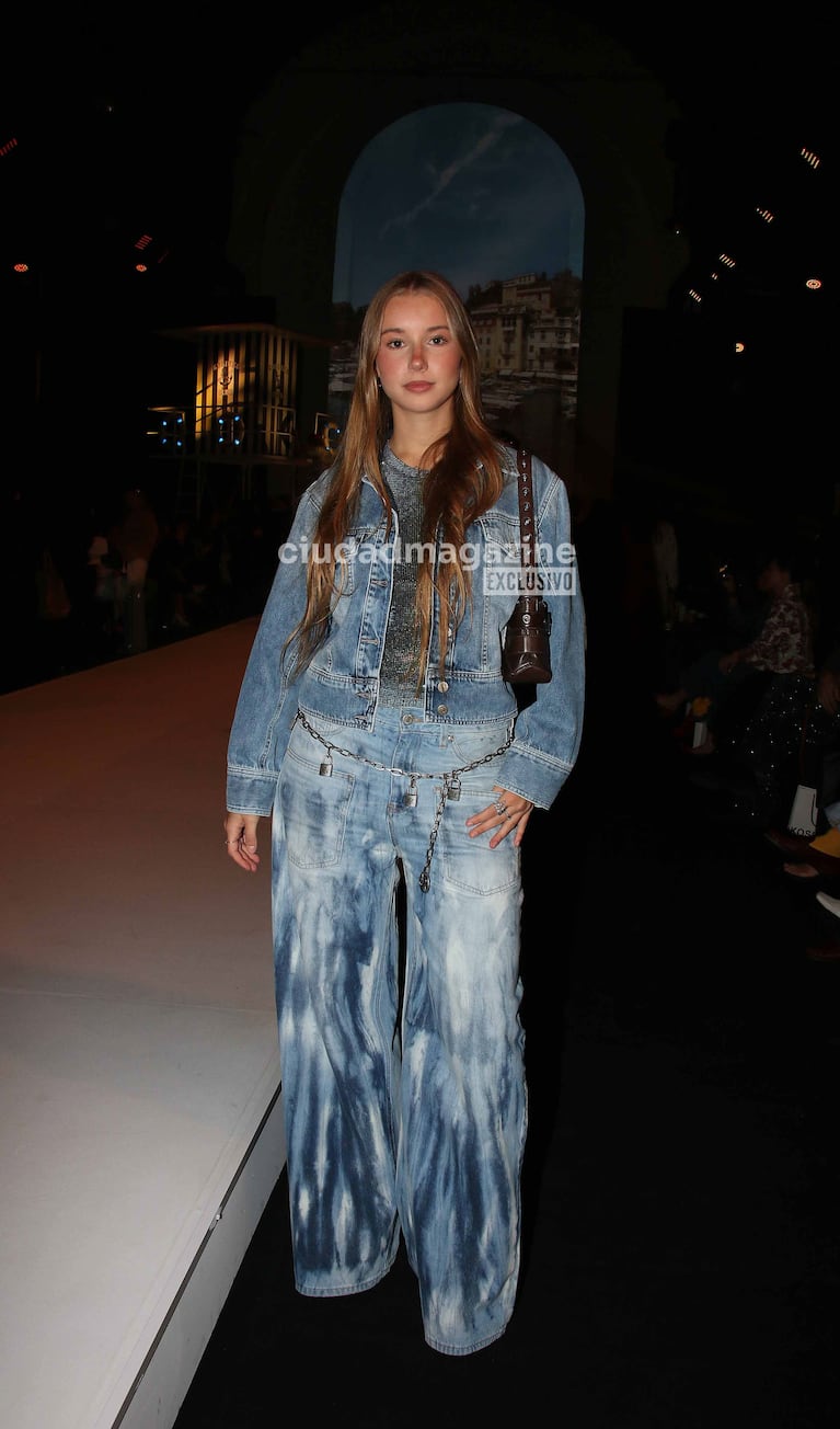 Taína Gravier en el BAFWEEK (Foto: Movilpress).