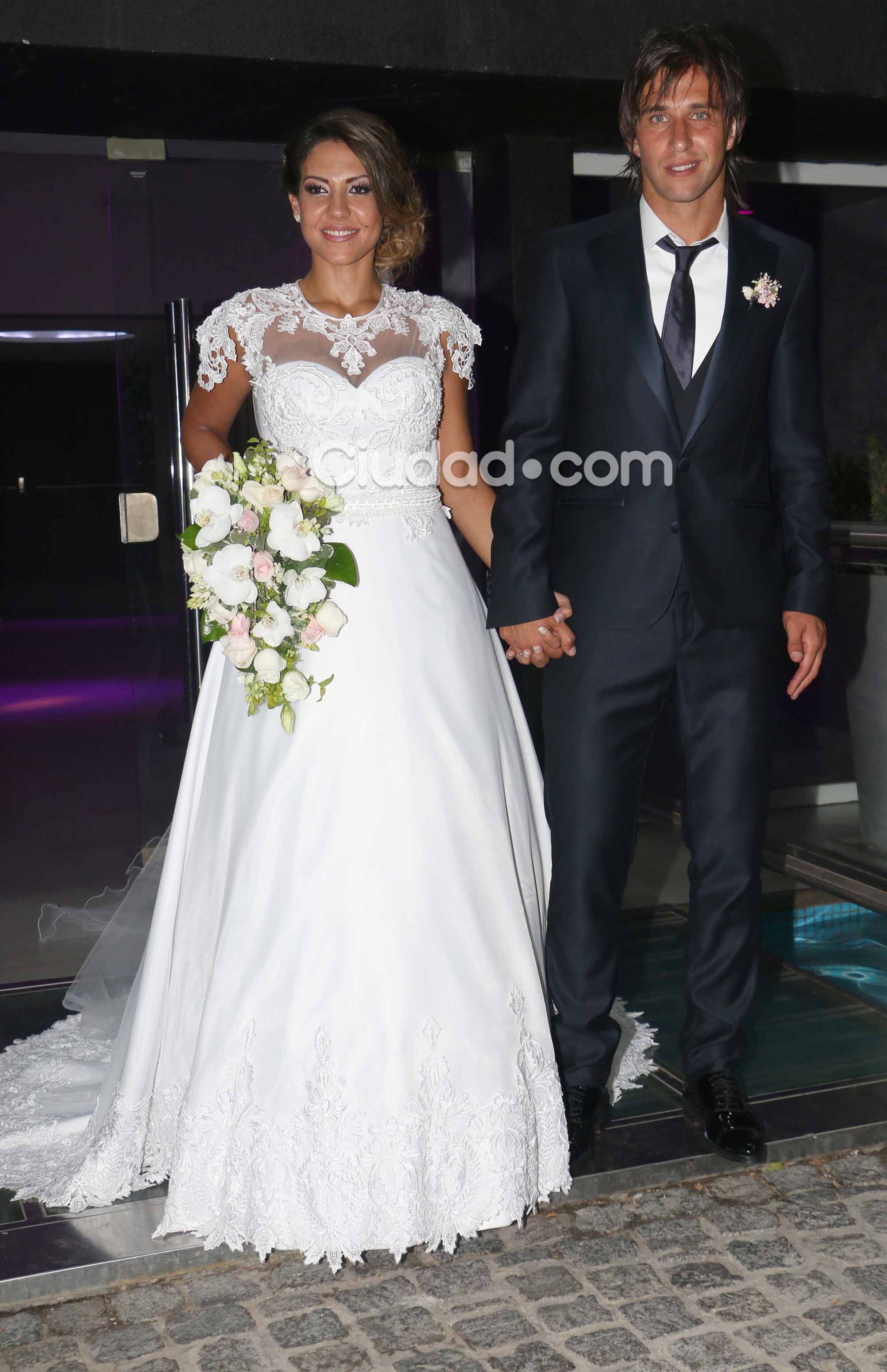 Tamara Alves y Patricio Toranzo en su boda. (Foto: Movilpress - Ciudad.com)