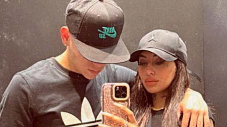 Tamara Báez compartió la noche de pasión que vivió con su novio en un hotel alojamiento.