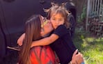 Tamara Báez junto a su hija, Jamaica (Foto: Instagram @tamiiibaez123)