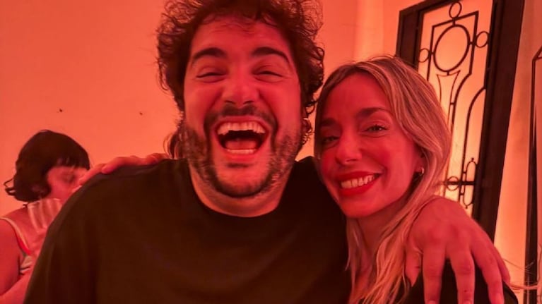 Tamara Pettinato  junto a Homero. Crédito: Instagram