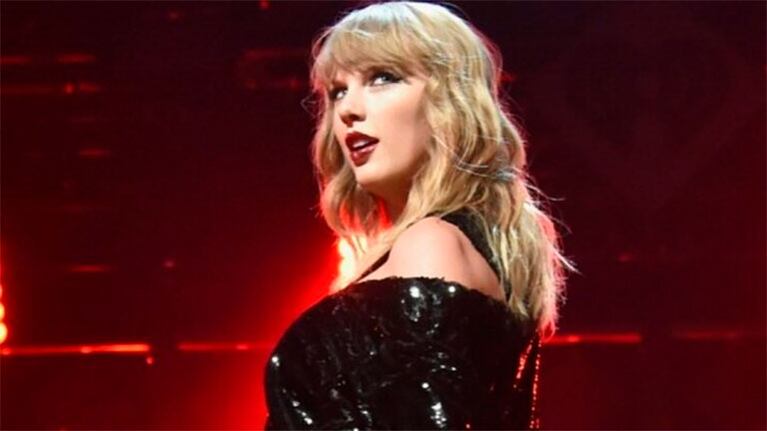 Taylor Swift dona dinero a fan para pagar cuentas médicas