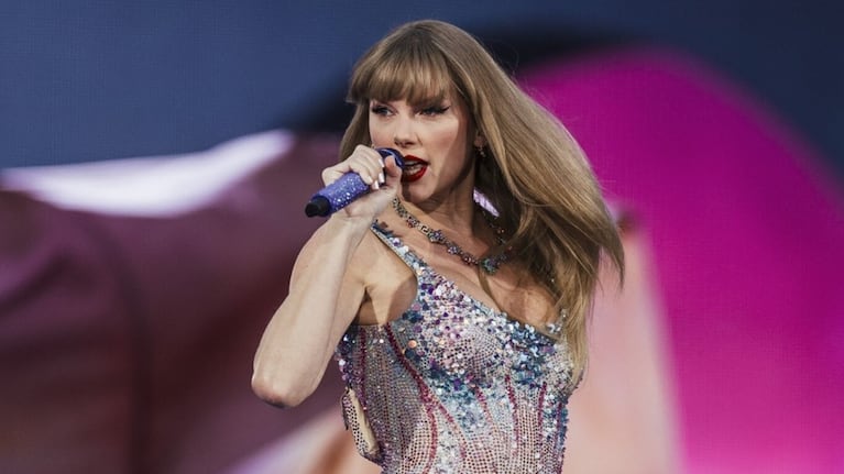 Taylor Swift, la cantante canadiense y su referencia en Ginny & Georgia.